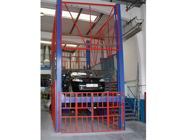 停車(chē)場(chǎng)專(zhuān)用升降貨梯