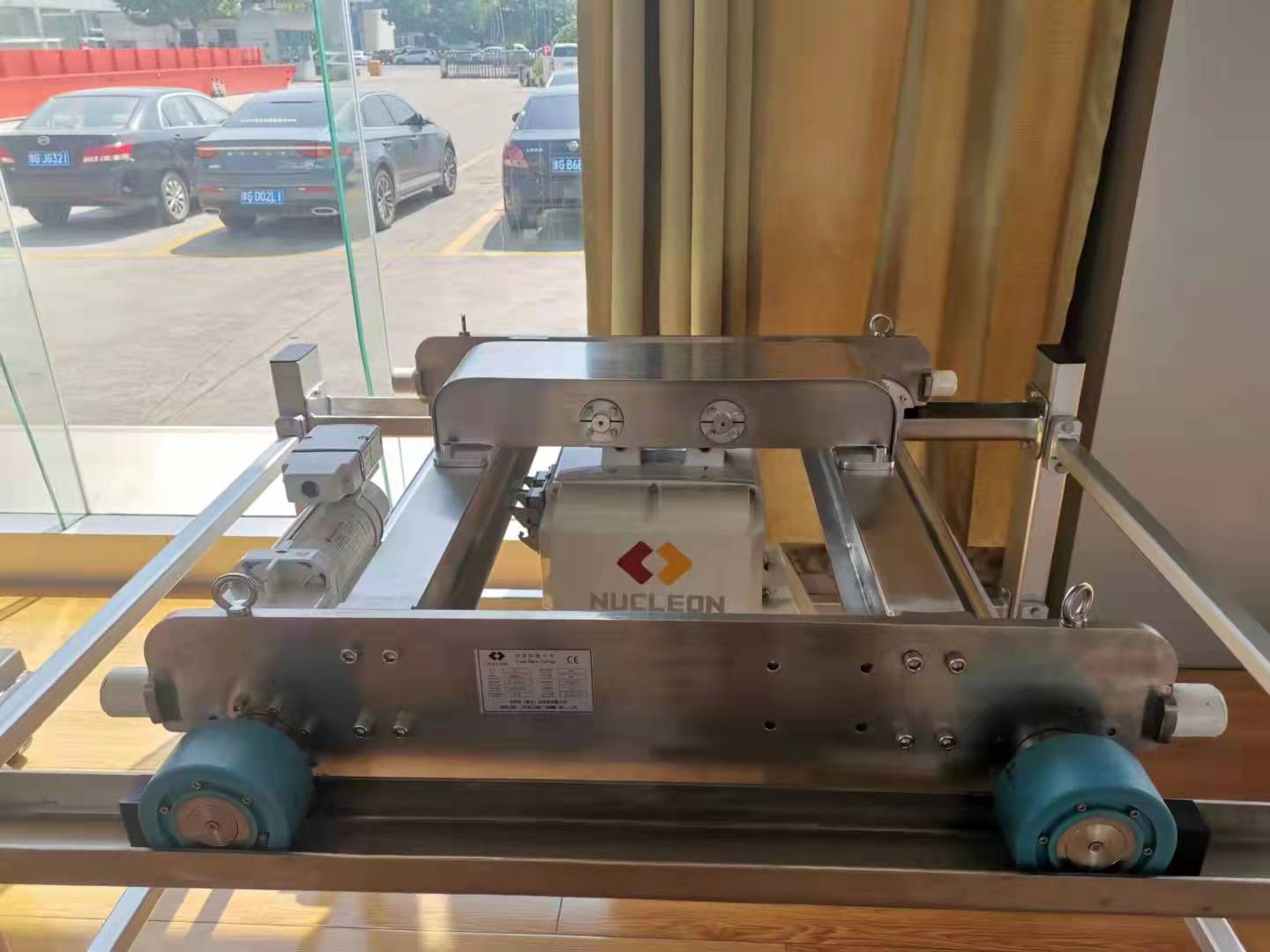 潔凈起重機(jī).jpg 潔凈起重機(jī).jpg